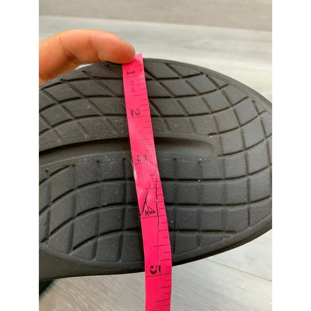 OOFOS OOriginal Men's Thong Sandals Black Recovery Flip Flops 10 EU 43 Shoes